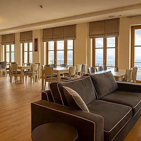 Hotel Arktos 3*